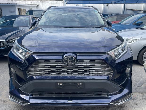 Toyota RAV4 Limited AWD 2020 Blue