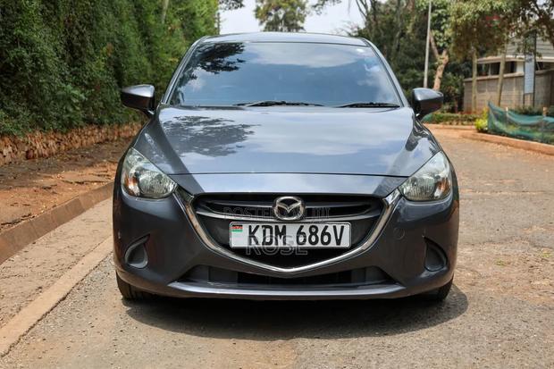 Mazda Demio 2016 Gray