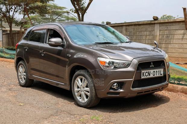 Mitsubishi RVR 2.0 2011 Brown