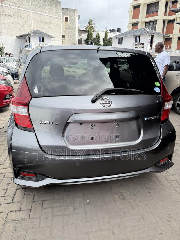 Nissan Note 2018 Gray