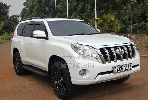 Toyota Land Cruiser Prado 3.0 TD 2010 White