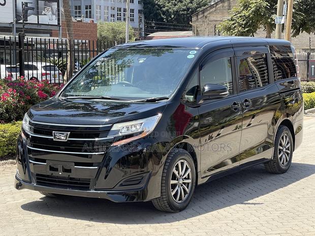 Toyota Noah 2019 Black