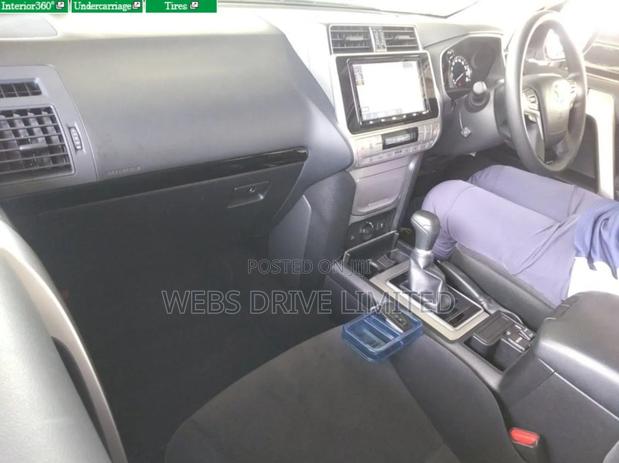 Toyota Land Cruiser Prado 2019 Silver