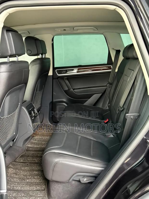 Volkswagen Touareg 2017 Matt Black