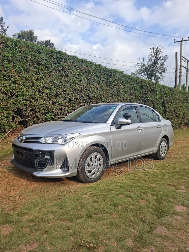 Toyota Axio 1.5 G 2WD 2019 Silver
