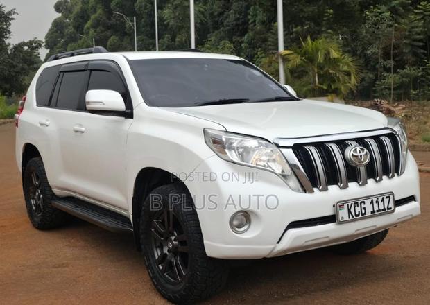 Toyota Land Cruiser Prado 2010 White