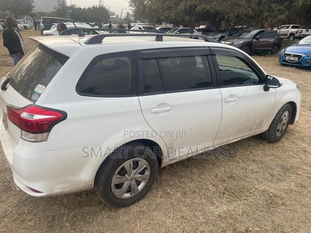 Toyota Corolla Fielder 2017 White