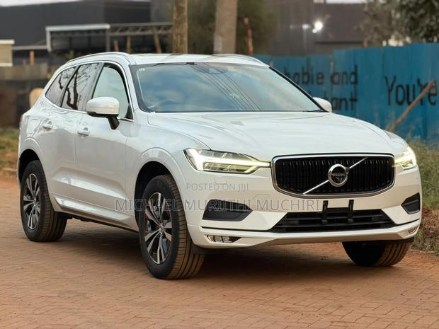Volvo XC60 2019 White