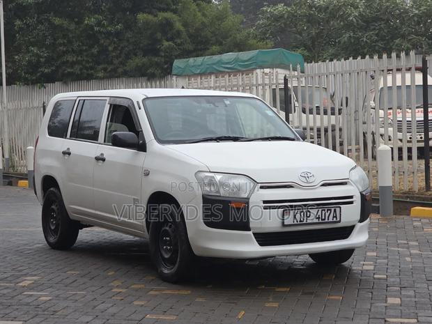 Toyota Probox 2017 White