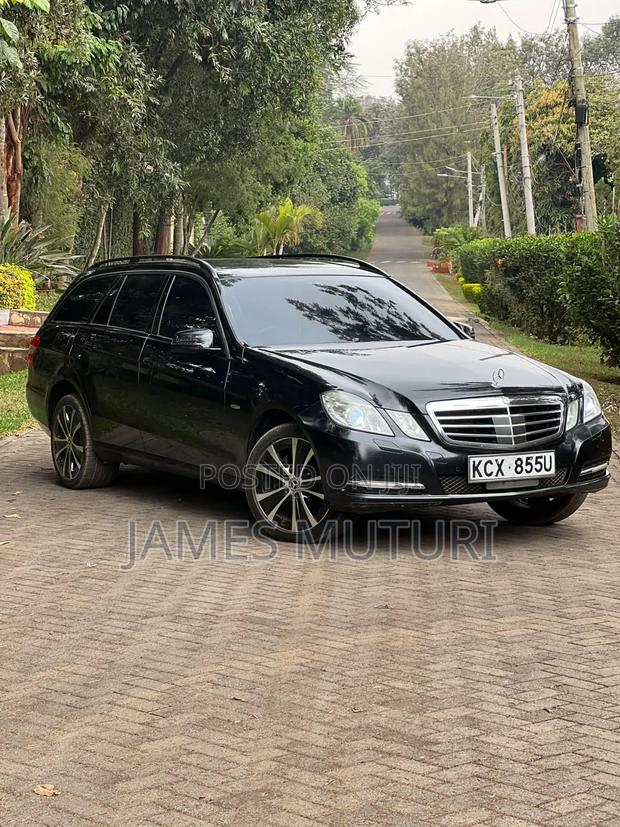 Mercedes-Benz E250 2012 Black