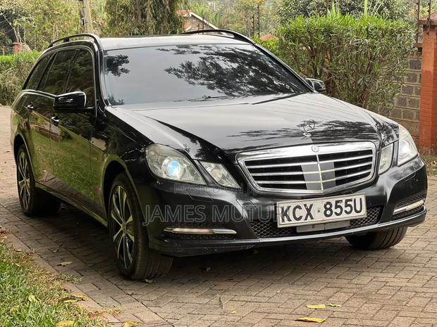 Mercedes-Benz E250 2012 Black