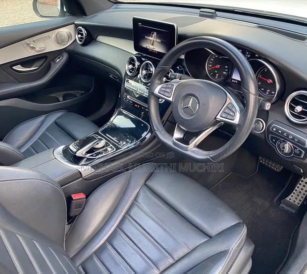 Mercedes-Benz GLC-Class 2019 White