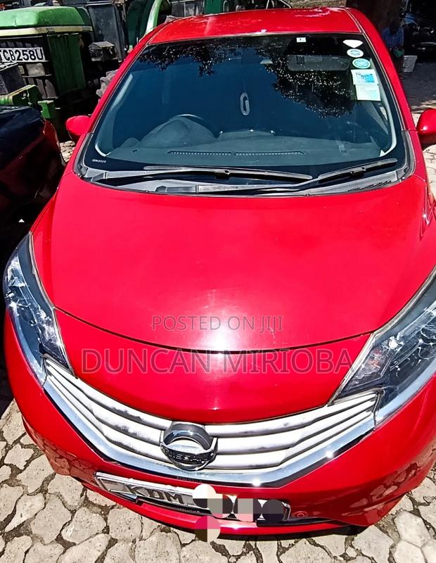 Nissan Note 2016 Red