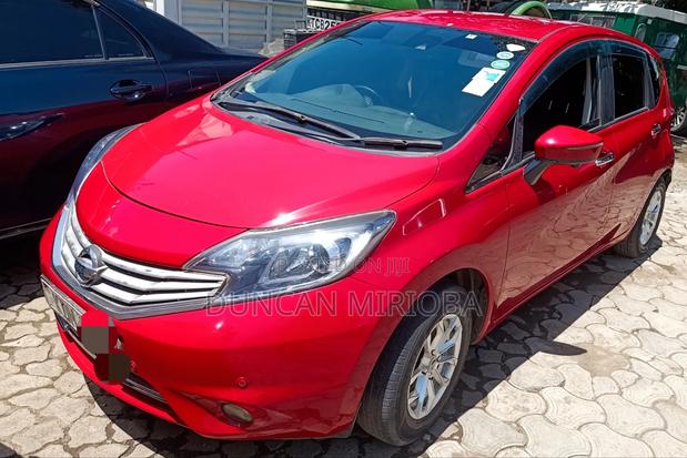 Nissan Note 2016 Red