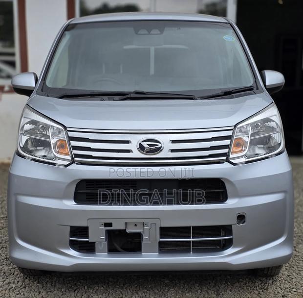 Daihatsu Move 2019 Silver