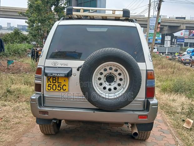 Toyota Land Cruiser Prado 2003
