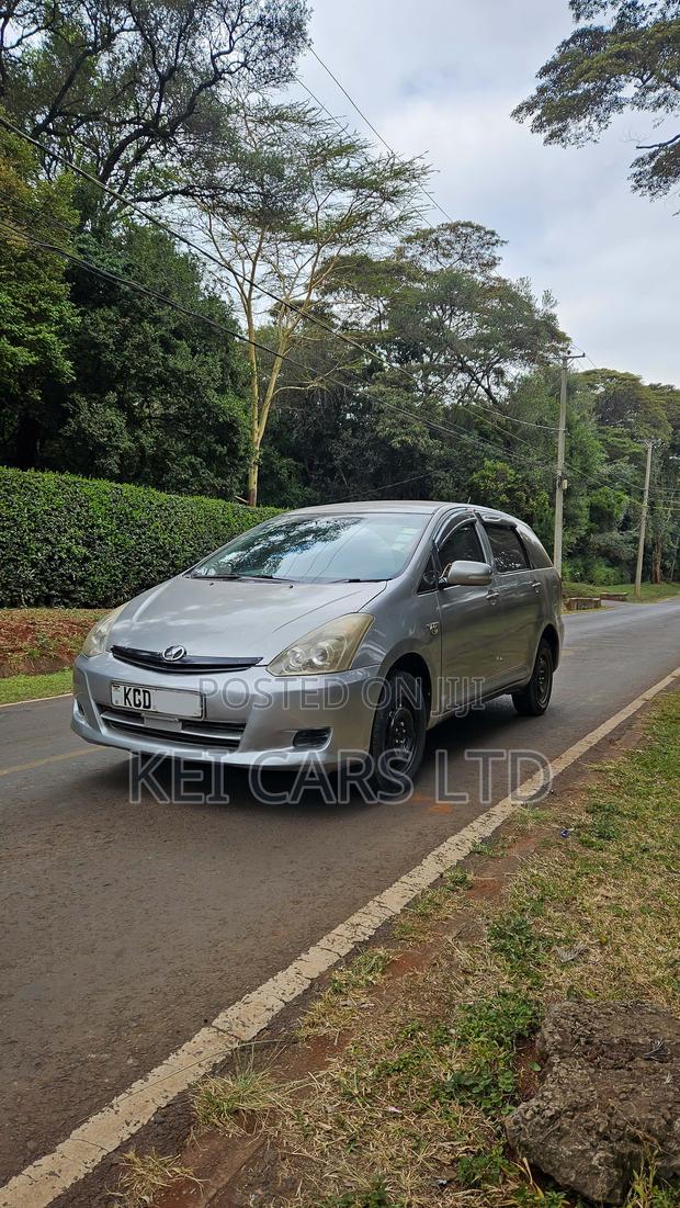 Toyota Wish 2008 Silver