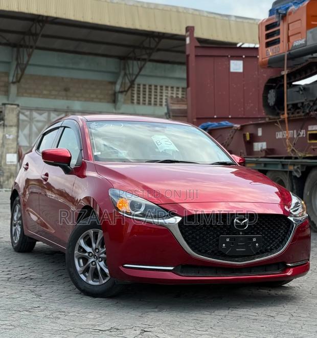 Mazda 2 2020 Maroon