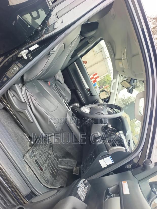 Toyota Hilux 2020 Black