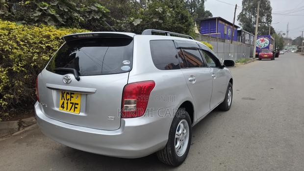 Toyota Corolla Fielder 2008 Silver