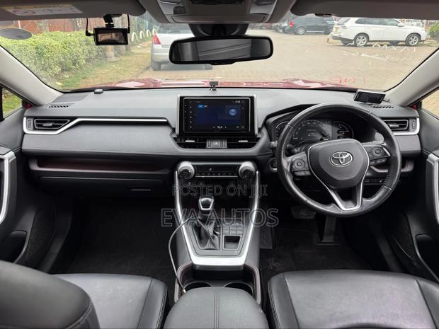 Toyota RAV4 2020 Burgundy