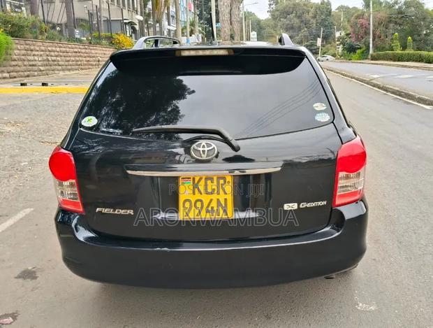 Toyota Corolla Fielder 2011 Black