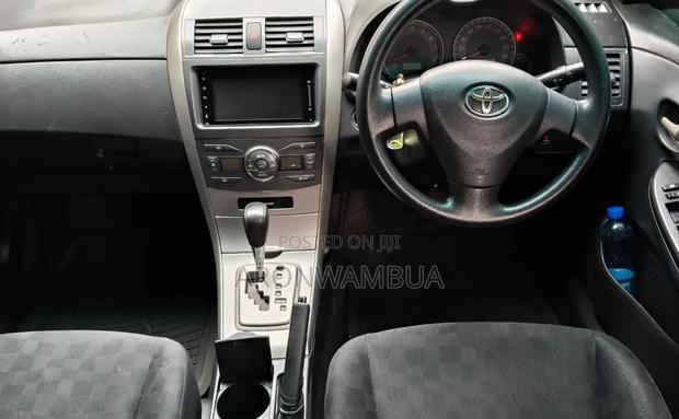 Toyota Corolla Fielder 2011 Black