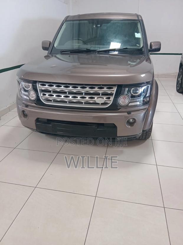 Land Rover Discovery 2010 Gray
