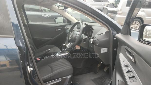 Mazda Demio 2016 Blue