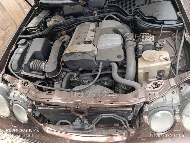 Mercedes-Benz E200 2003 Brown