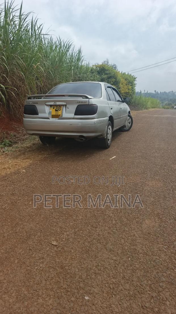 Toyota Carina 1.8 FWD Sedan 2001 Silver