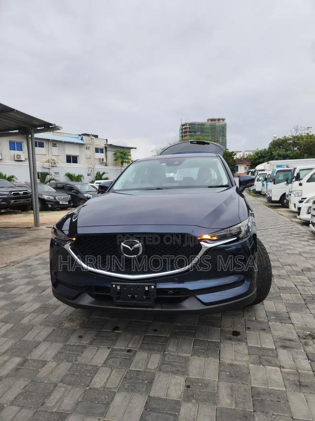 Mazda CX-5 2019 Blue
