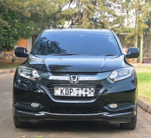 Honda Vezel 2016 Black