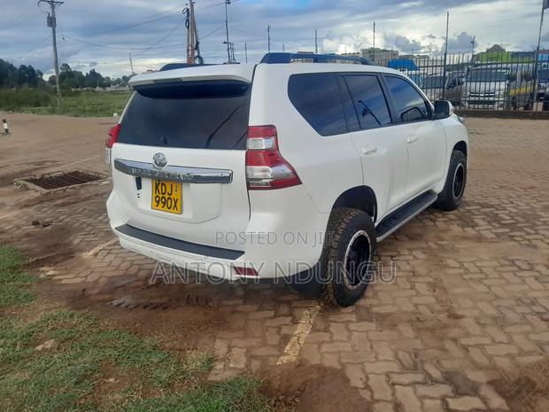 Toyota Land Cruiser Prado 2016 White