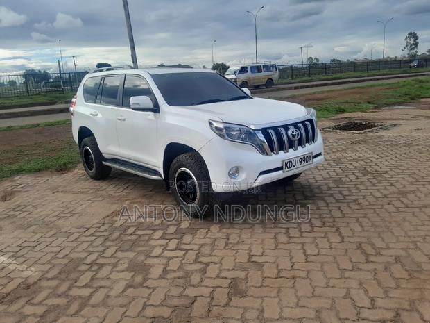 Toyota Land Cruiser Prado 2016 White