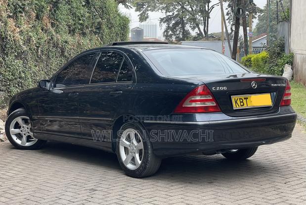 Mercedes-Benz C200 2005 Black