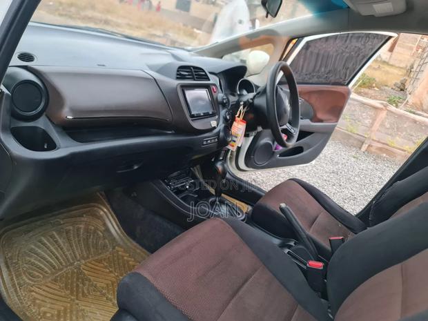 Honda Fit Shuttle 2012 White