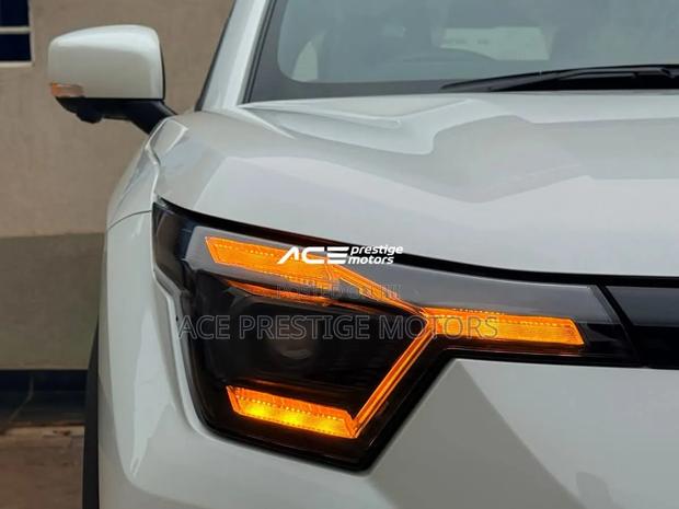 Suzuki Vitara 2025 White