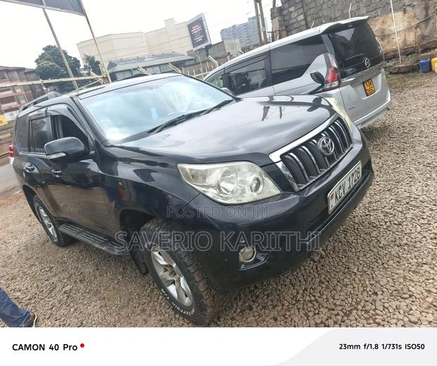 Toyota Land Cruiser Prado 2013 Black