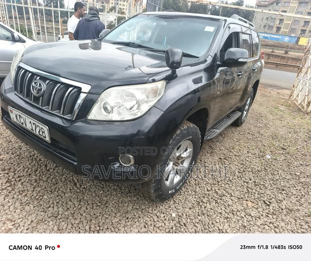 Toyota Land Cruiser Prado 2013 Black