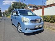 Toyota Noah 2012 Blue for sale