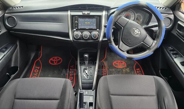 Toyota Corolla Fielder 2012 Gray