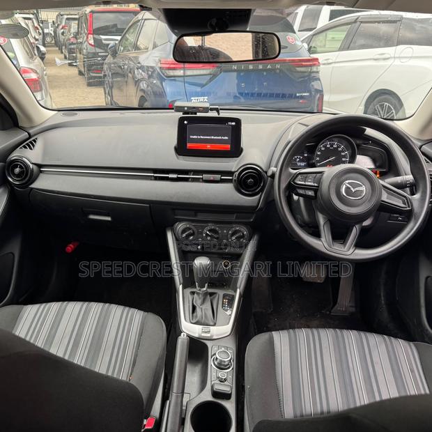 Mazda 2 2020 White