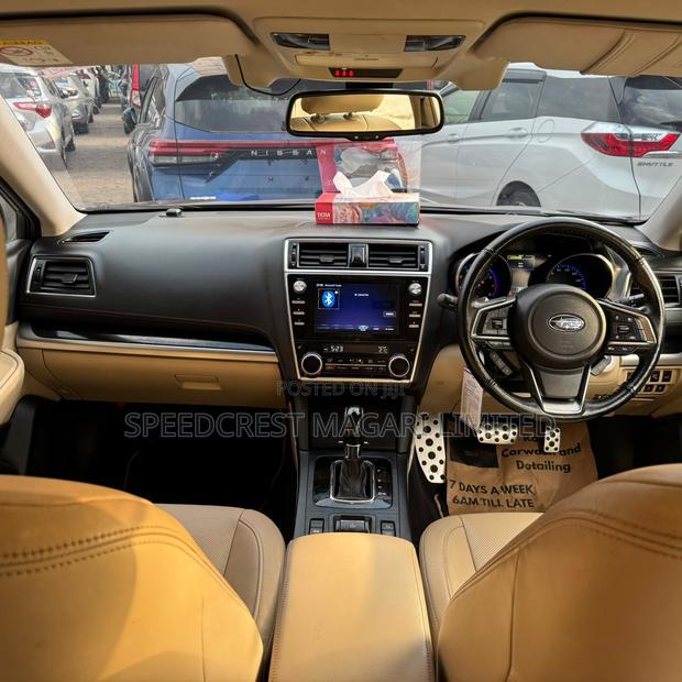 Subaru Outback 2017 Black