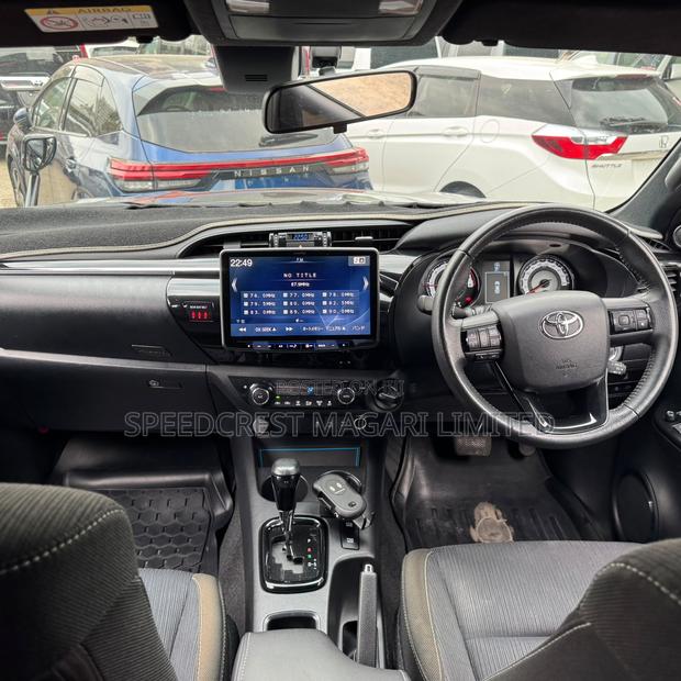 Toyota Hilux Revo Double Cab Deisel 2.4 AWD 2019 Black