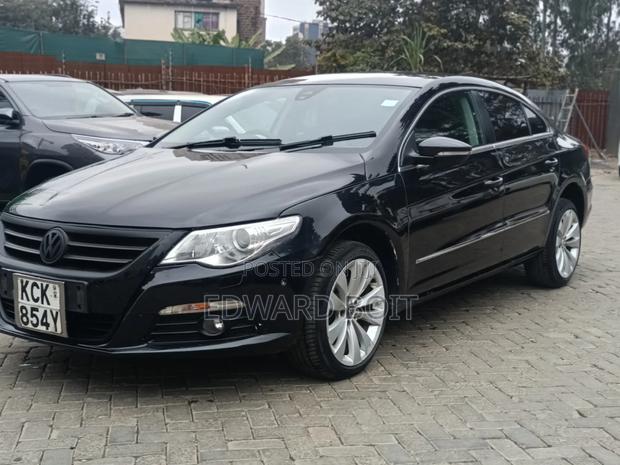 Volkswagen Passat 2010 Black