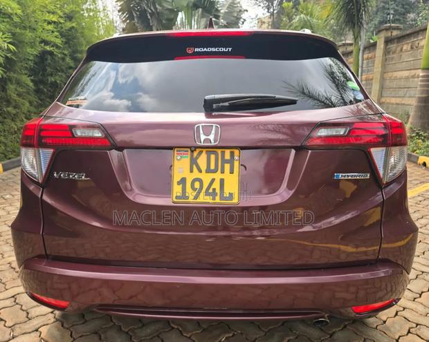 Honda Vezel 2015 Maroon