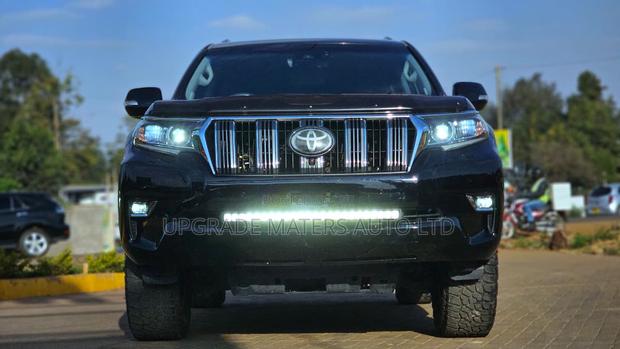 Toyota Land Cruiser Prado 2.8 2019 Black