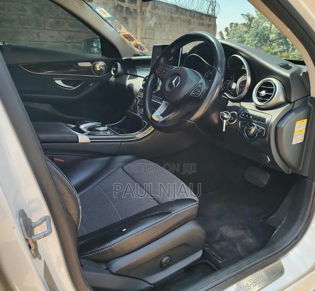 Mercedes-Benz C200 2016 White