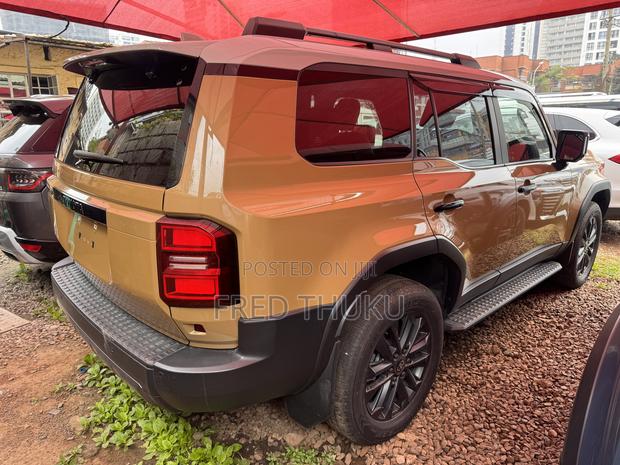 Toyota Land Cruiser Prado 2.8 2025 Brown